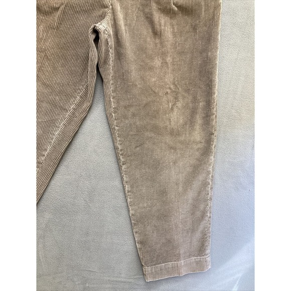Abercrombie & Fitch Corduroy Pants Brown Causal Size 38x30 Mens Pleated - Picture 4 of 10